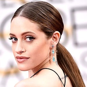Carly Chaikin