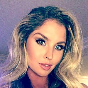 Carly Lauren