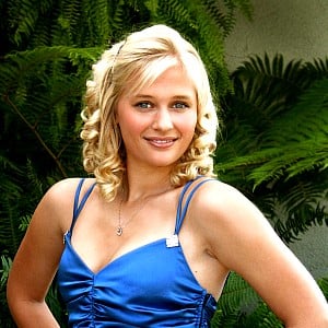 Carly Schroeder