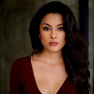 Carmela Zumbado