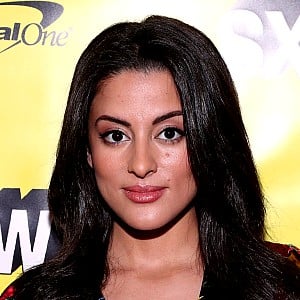 Carmela Zumbado