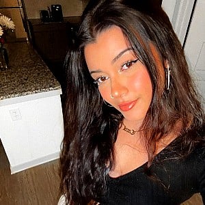 Carol Chaves