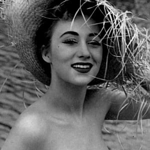 Carole Lesley