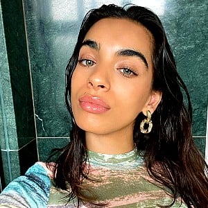 Caroline Alvares