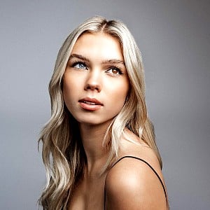 Caroline Gregory