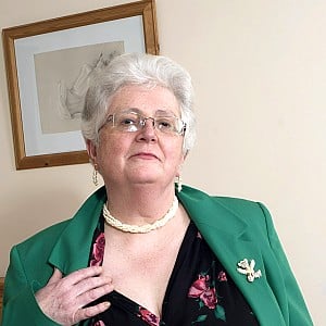 Caroline V