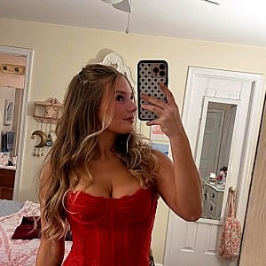 Carys Mclean