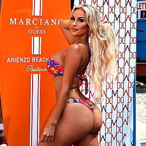 Casey-Jo Dixon