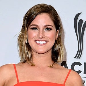 Cassadee Pope