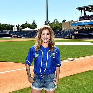 Cassadee Pope