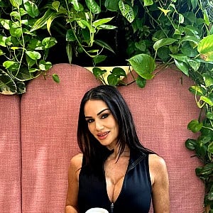 Catalina White