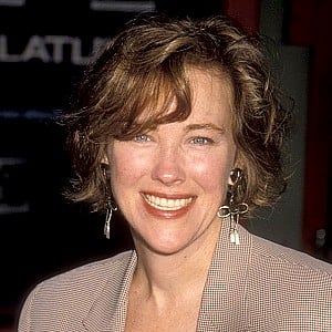 Catherine  O'Hara