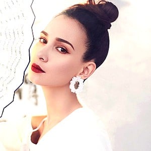 Celina Jade