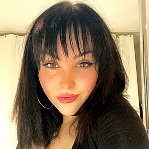 Chanda Unique