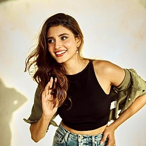 Chandni Bainz