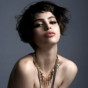 Charlotte Kemp Muhl