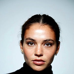 Charlotte MacInnes