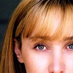 Chelsea Bond