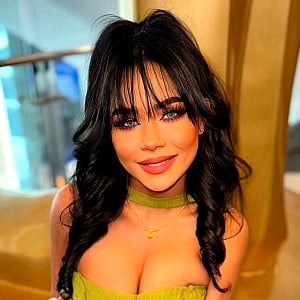 Cherlyn (Onlyfans)