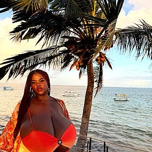 Chioma Lovv