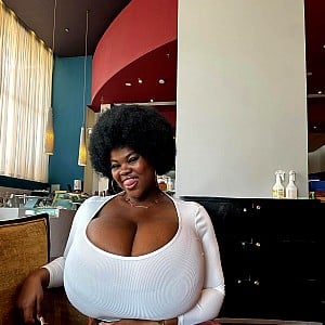 Chioma Lovv