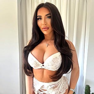 Chloe Brockett