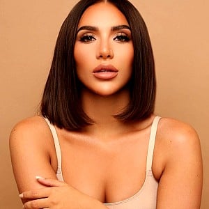 Chloe Brockett