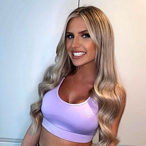 Chloe Burrows