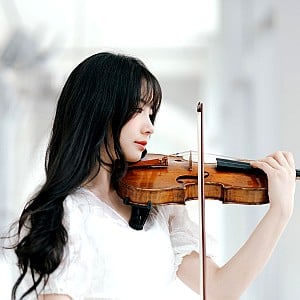 Chloe Chua