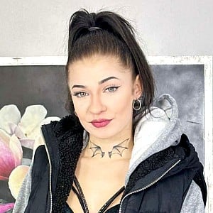Chloe Heart