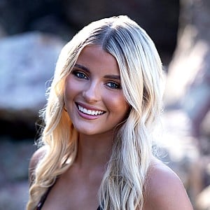 Chloe Mangann