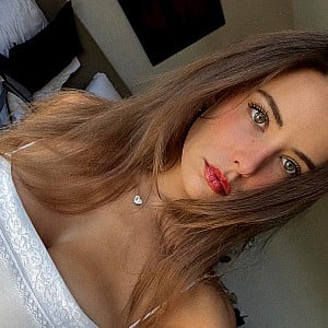 Chloe Nicolas