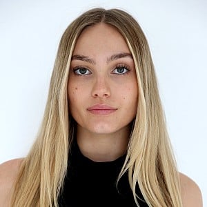 Chloe Vis