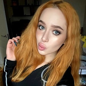 Chloe Ziva