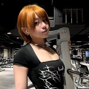 Chloeqq