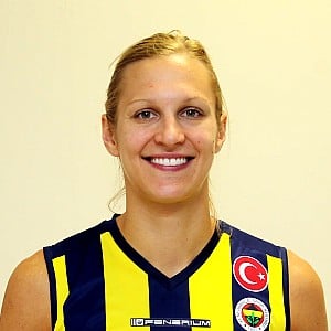 Christa Harmotto