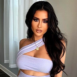 Christen Dominique