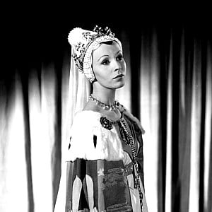 Claire Bloom