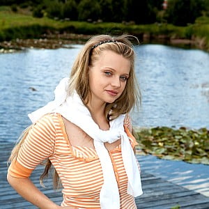 Claire Gee