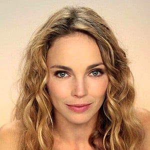 Claire Keim