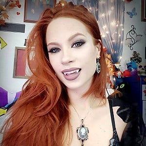 Clara Cosmia