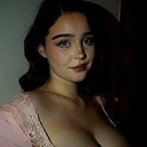 Clara Ellis