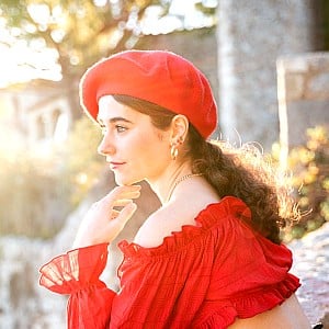 Clara Riviera