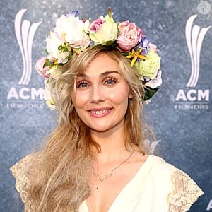 Clare Bowen