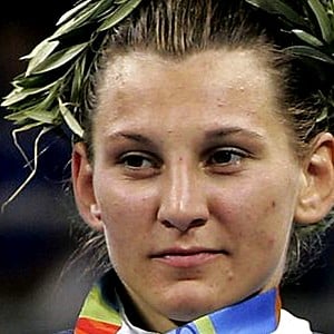 Claudia Heill