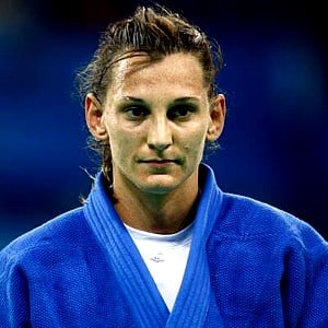Claudia Heill