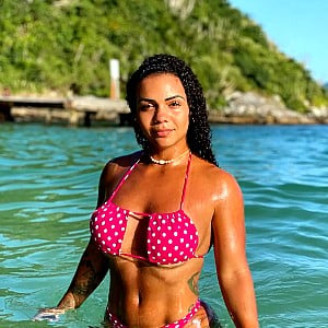 Claudia Policarpo