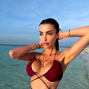 Claudia Sagrado