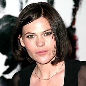 Clea DuVall