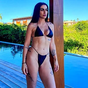 Cleo Pires